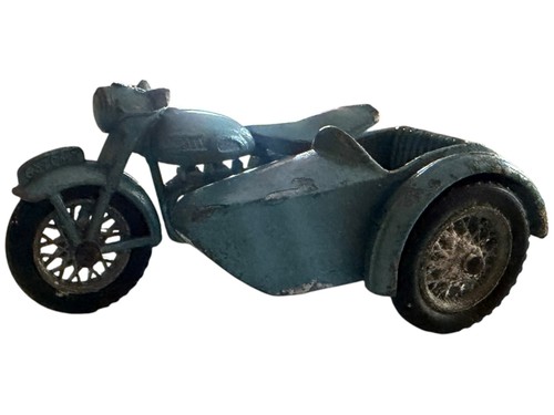 Lesney triumph t110 - lesney, no.